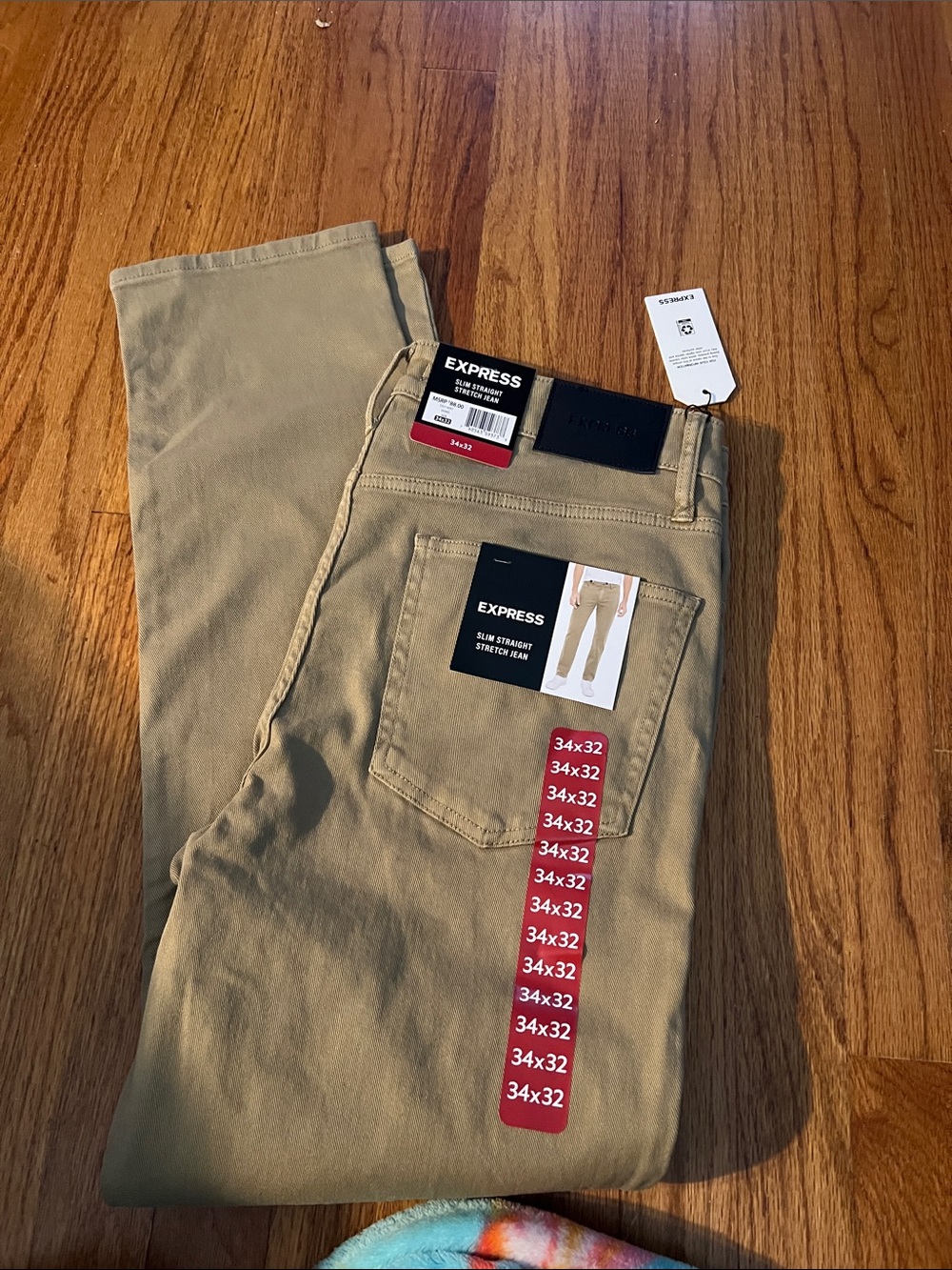 Express Men's Chino Pants in Khaki Tan